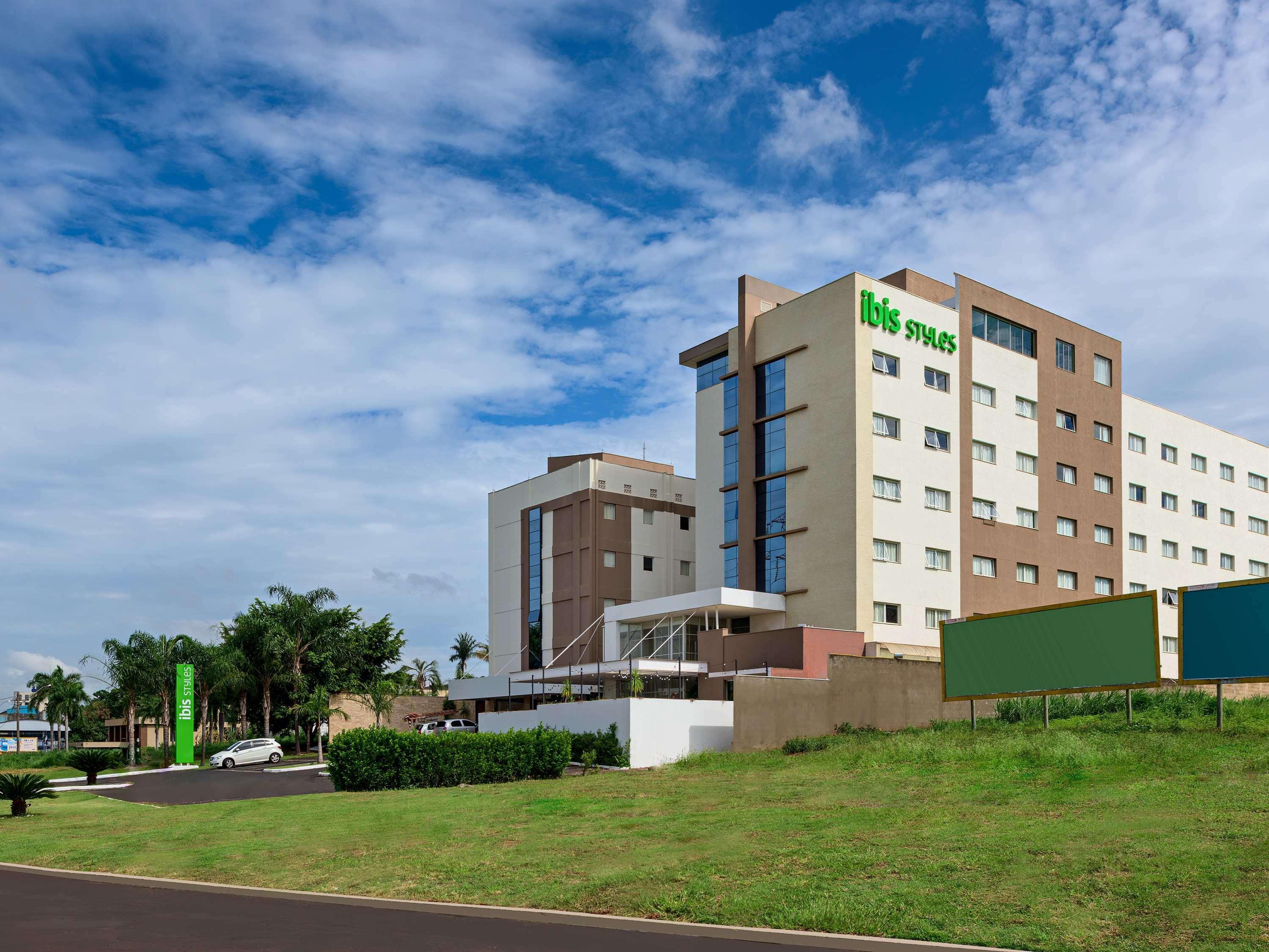 Ibis Styles Ribeirao Preto Maurilio Biagi Hotel Exterior foto